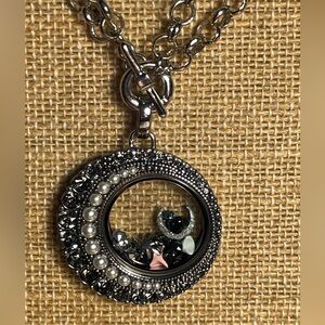 Origami Owl Crescent Moon Locket w/chain NWT